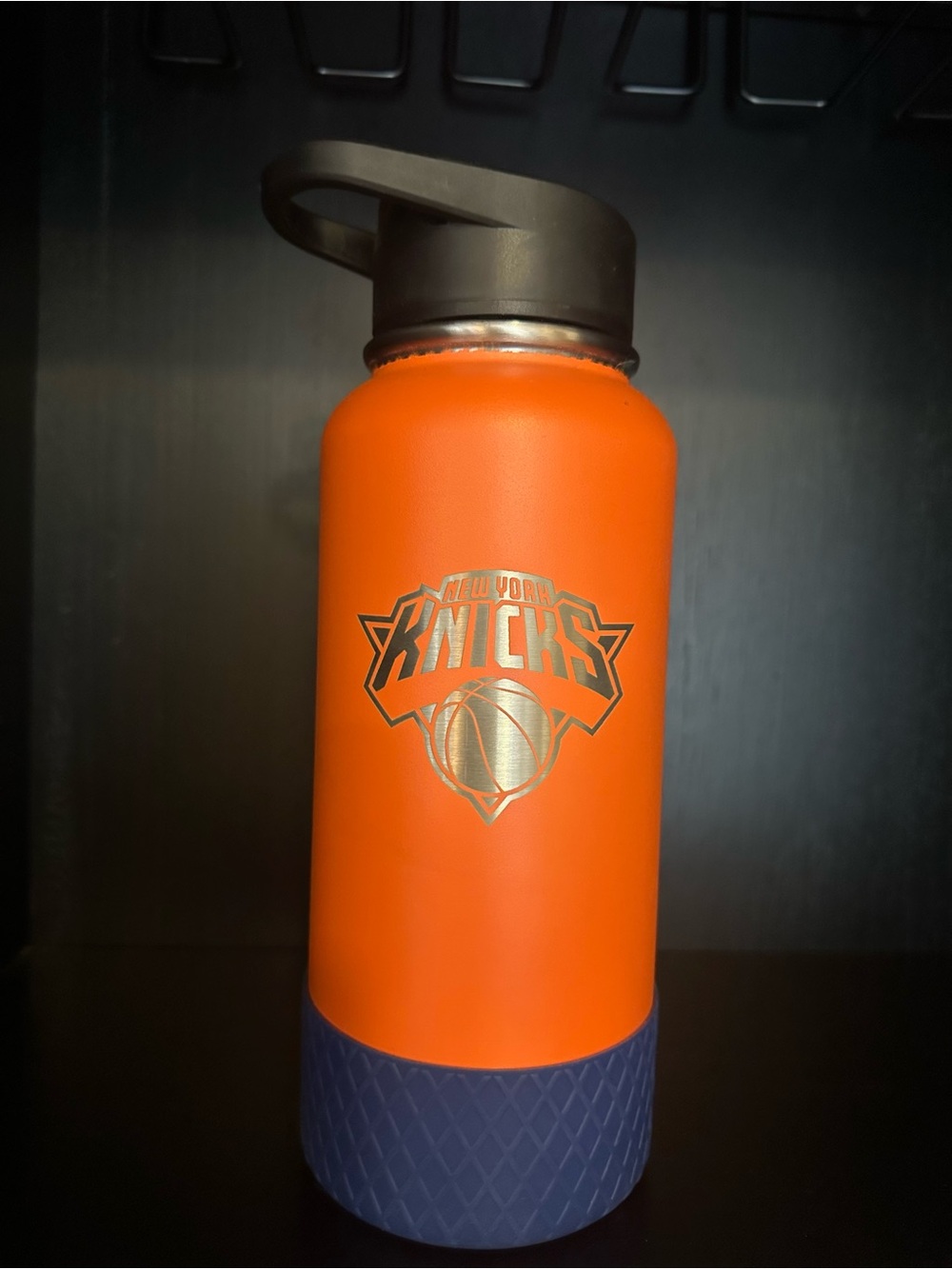 NY Knicks Insulated Water Bottle